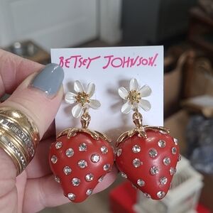 New Never Worn Betsey Johnson Big Strawberry Rhinestone Post Back